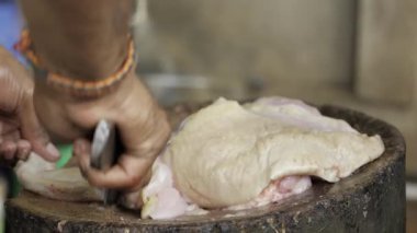 Hint Tavuk Kesme - Enfes Mutfak Ustası