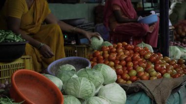 Canlı Sebzeler - Hint Marketine Bir Taze Bakış