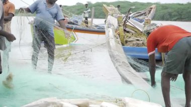 Gemiye Binmek - Balıkçılık ve Yelkencilik Dünyası 'na Yolculuk