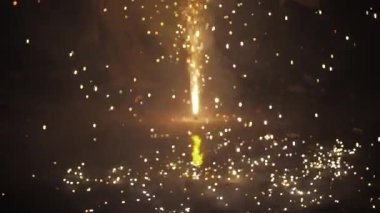 Elektrik Havai fişekleri Renk ve Işığın Görkemli Gösterimi