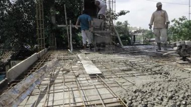 İnşaat Ekibi - Bir Vakıf İnşa Etmek