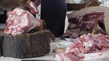 Ham Et Yakın Çekimi Kesiyor Sürece Bir Bak