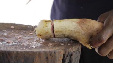 Hint Eti Hazırlama Sırları 'nın Açılışı El Kesme Sanatı