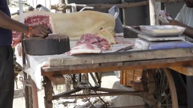 Çiğ et Hazırlama Bir Filtresiz Bakış Süreç