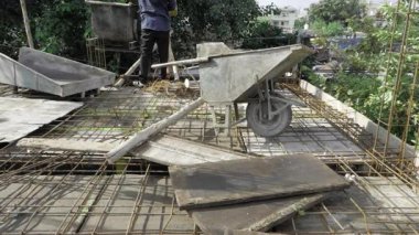 İnşaat Verimliliği - Daha Derin Döküm Kamyonu İşlemlerini İnceleyin