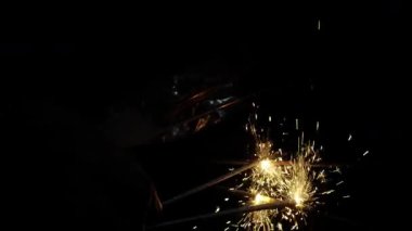 Parlak ve Parlak Diwali Krakerlerinin Nihai Rehberi