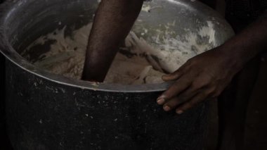 El yapımı Hint Keyifleri Bir Mutfak Yolculuğu Bowlingde