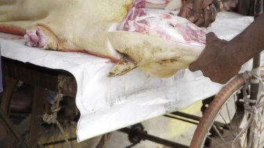 Etkili Et Hazırlama Hassasiyetle Kesme Sanatı Ustası