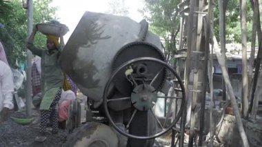 Zorlukların Üstesinden Gel- İnşaat Sanatı