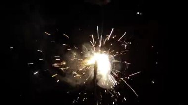 Muhteşem Diwali Krakeri Ekranda Havai fişek Gösterisi