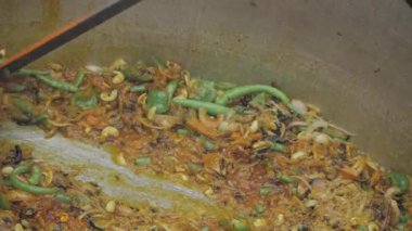 Mutfak Zevki - Güney Hindistan Aşçılığının Nihai Rehberi