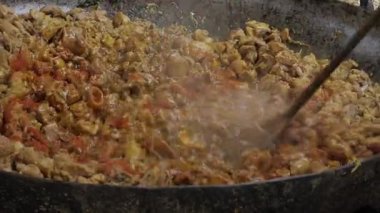 Cızırdayan Güney Hindistan Zevki - Güneyin Kalbine Aşçılık Yolculuğu