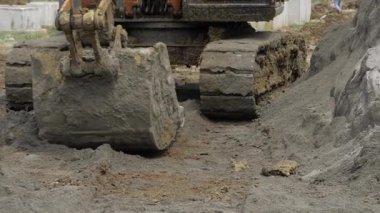 JCB Crane iş başında - İnşaat Alanı Çözümleri Derinlemesine İnceleme