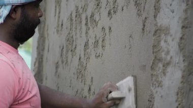 Sıva Sanatı Ustası - Ekranda Bir Profesyonel Tekniği