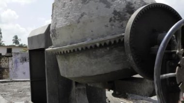 Endüstriyel Makineler - Sağlam Bileşenlerle Verimli İşlemler