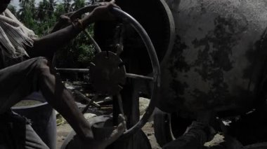 Tekerlek Ustası - Kontrollerde Uzman Eli