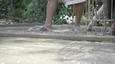 Harekete Geçmedeki Kararlılık - Temelden Bir Kurum Hazırlamak