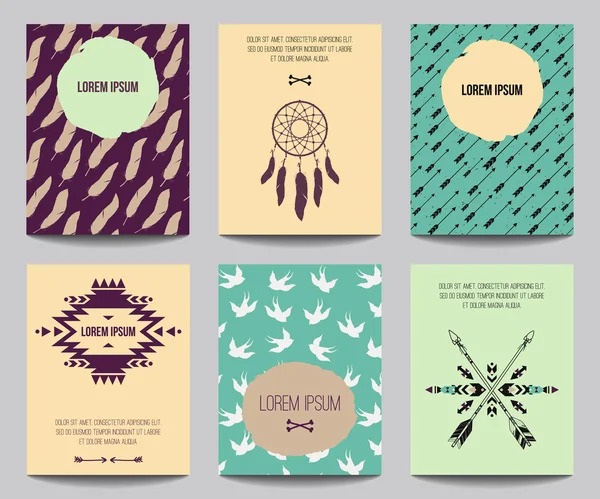 Vector set of modern posters with tribal elements: ethnic ornaments, arrows, dream catcher, feathers. Trendy boho style for banners, invitations, business design. Templates with american indian motifs — Stok Vektör