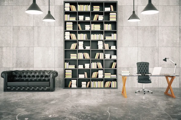 Oficina privada loft con librería — Foto de Stock