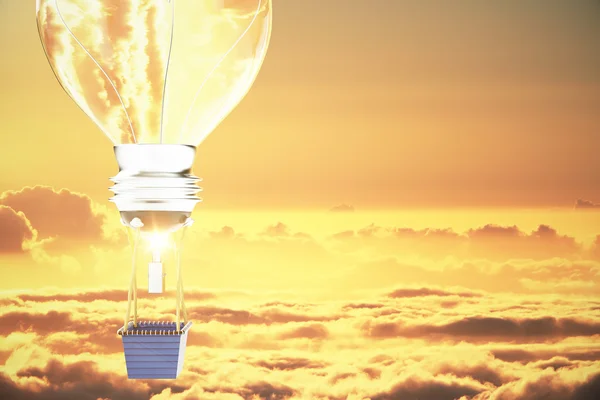 Idea concept with lightbulb airballon — Stock Photo, Image