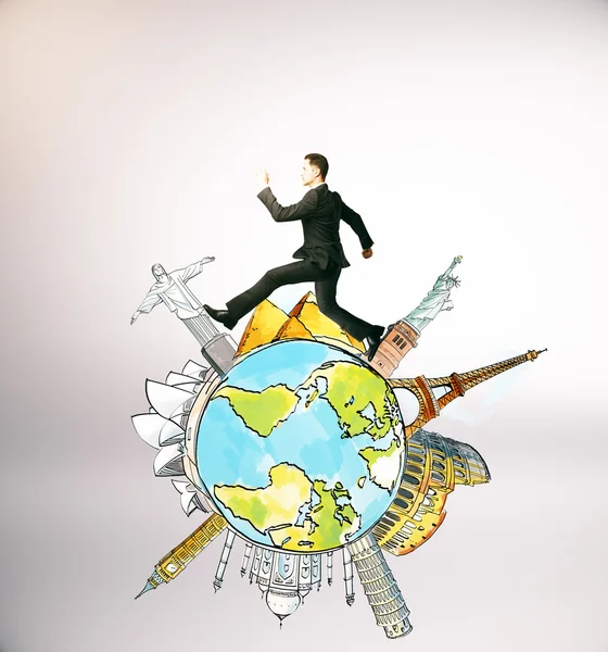 Homme d'affaires qui court sur un globe abstrait avec des vues sur fond clair. Concept de voyage — Photo