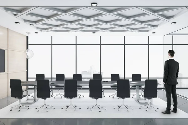Empresário Sala Reuniões Interior Com Tela Vazia Vista Panorâmica Cidade — Fotografia de Stock
