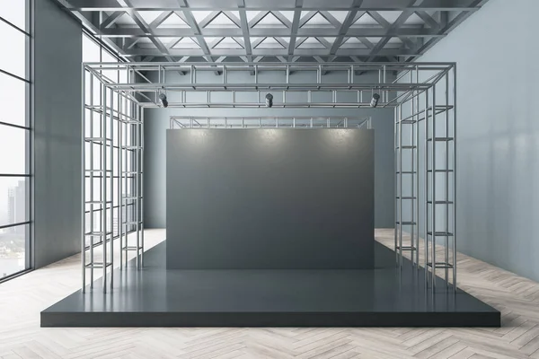 Současný Interiér Galerie Černým Výstavním Stánkem Světelnou Kovovou Konstrukcí Prezentační — Stock fotografie