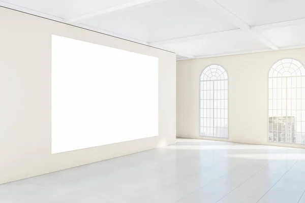 Blank Biały Billboard Klasycznym Wnętrzu Galerii Dużymi Oknami Koncepcja Wydajności — Zdjęcie stockowe
