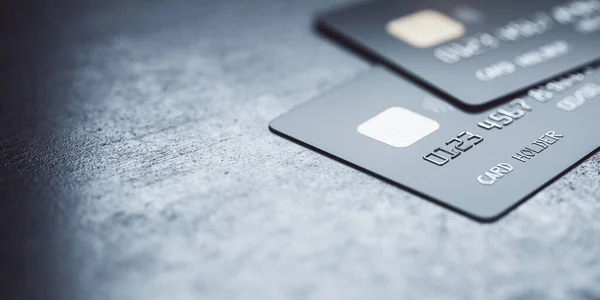 Concept Paiement Ligne Avec Cartes Crédit Noires Sur Surface Sombre — Photo