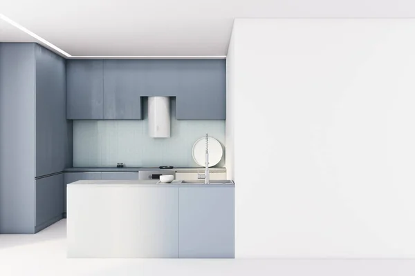 Interior Cozinha Brilhante Com Uma Parede Branca Vazia Prateleiras Azuis — Fotografia de Stock