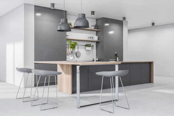 Heldere Witte Keuken Met Zwart Bureau Stoelen Planken Betonnen Vloer — Stockfoto