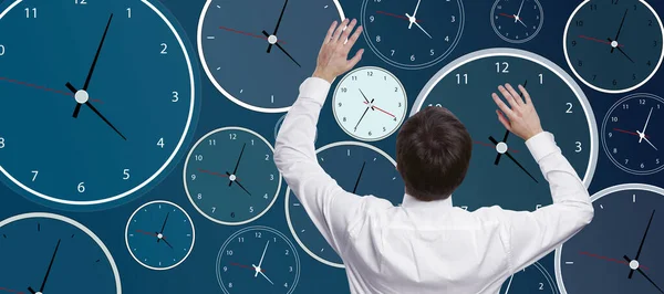 Empresario Con Fondo Abstracto Reloj Azul Brillante Gestión Del Tiempo — Foto de Stock