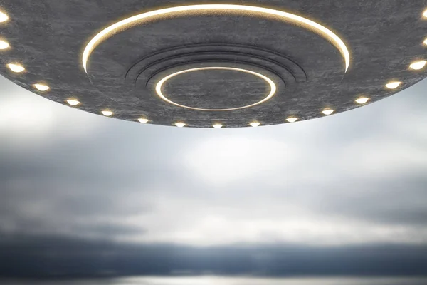 Donuk Gökyüzünde Uçan Yaratıcı Gri Ufo Lar Uzay Gemisi Istila — Stok fotoğraf