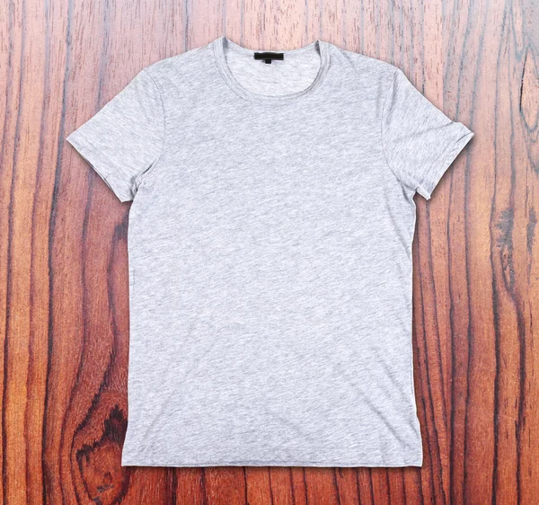 T-shirt cinza em branco — Fotografia de Stock