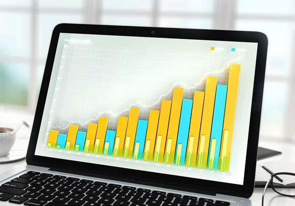 Gráfico de negocios en la pantalla del ordenador portátil — Foto de Stock