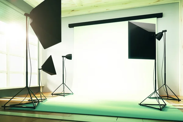 Interieur lege zonnige fotostudio — Stockfoto