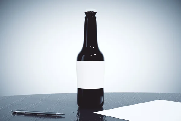 Butelka czarny pusty naklejki — Zdjęcie stockowe