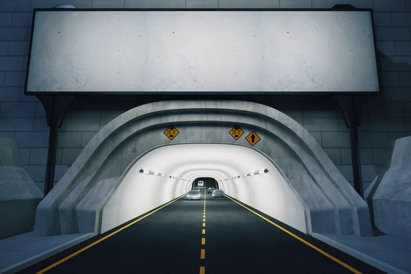Lege billboard boven de ingang van de tunnel's nachts, mock — Stockfoto