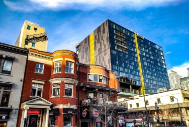 2019-05-04: Montreal, Kanada 'da şehir merkezinde yüksek binalar