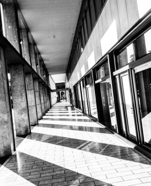 Koridordaki boş yerden görünüm