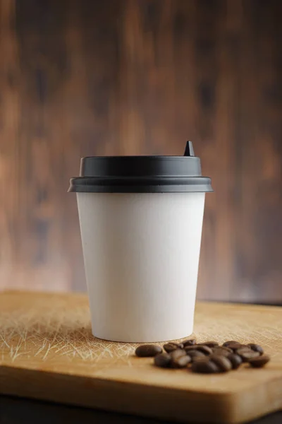 Бумажная Чашка Кофе Пойти Черный Каменный Стол Утренний Кофе Выпей Лицензионные Стоковые Изображения