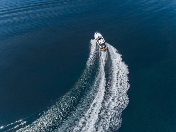 Motorboot Der Navigationsluftaufnahme — Stockfoto