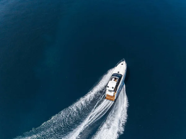 Motor Boat Navigation Aerial View — Stock Photo, Image