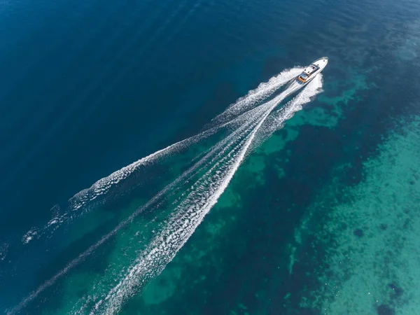 Barco Motor Vista Aérea Navegación — Foto de Stock