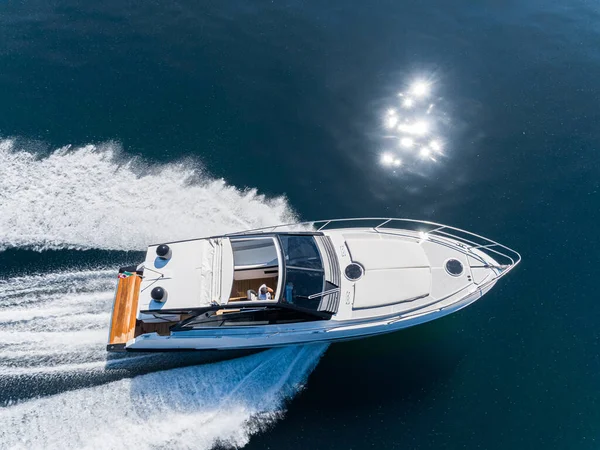 Motorboot Navigatie Vanuit Lucht — Stockfoto