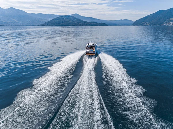 Motorboot Der Navigationsluftaufnahme — Stockfoto