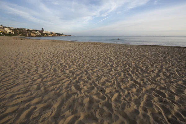 Ruhige schöne und friedliche kalifornische Sandstrand und Pazifik — Stockfoto