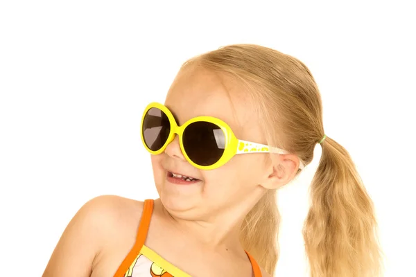 Fun blond girl leaning back wearing sunglasses protrait — Stock Photo, Image