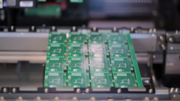 Fabricación de placas de circuitos impresos electrónicos, placas de circuitos impresos, PCB — Vídeos de Stock