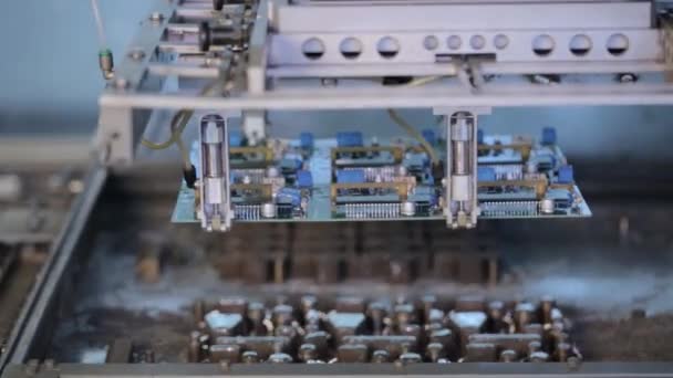 Fabricação de placas de circuito impresso eletrônico, placa de circuito impresso, PCB — Vídeo de Stock